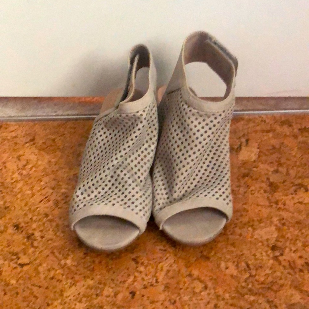 Call It Spring mid rise heels